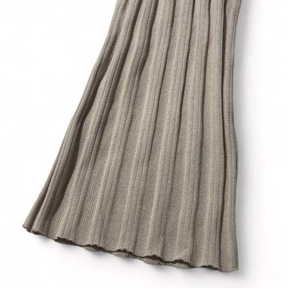 Cotton on Women's Foxy Knit Pants, Size M, New - Picture 7 of 8